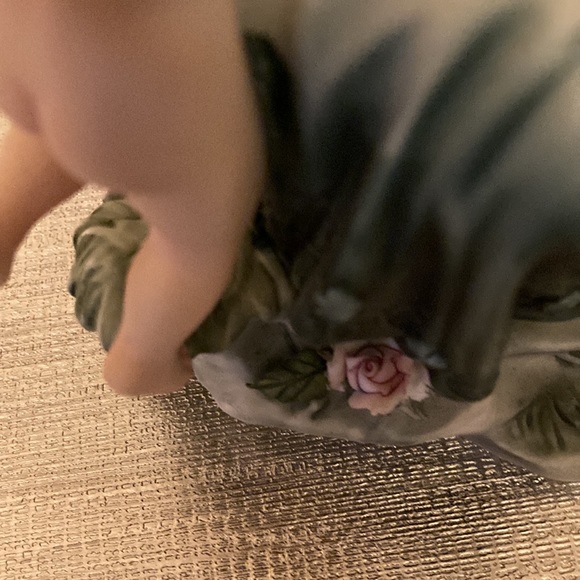 Porcelain Angel and baby Cherub Hand Painted - Picture 5 of 11